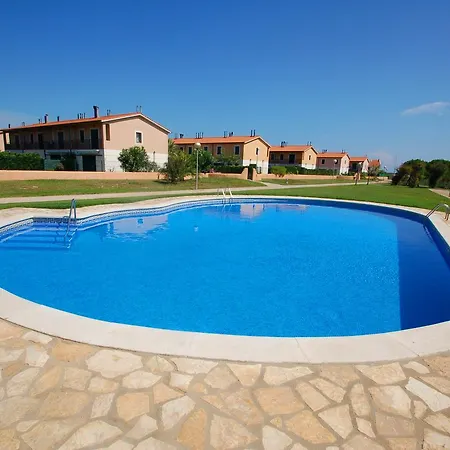 Daro 3d 56 Mas Pinell Holiday home *